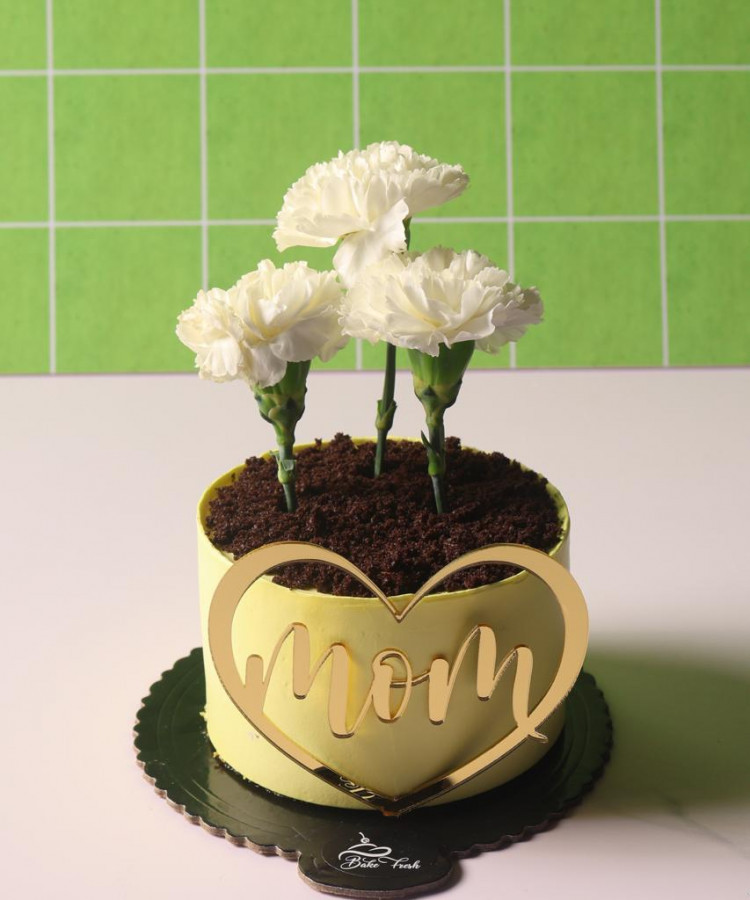 Celebrate Mother's Day with Sweet Delights!!
